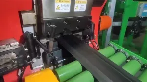 Extrusora dúplex para bandas de rodadura de neumáticos