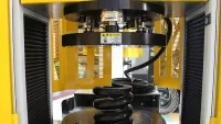 Sistema de ensayo para fuelles neumáticos